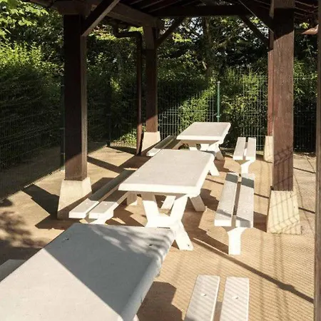 Mobil-home Confortable Pour 4 Pers Avec Terrasse à - Api-1-52-467 *