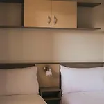 Mobil-home Confortable Pour 4 Pers Avec Terrasse à - Api-1-52-467 *