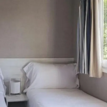 Parque de Campismo Mobil-home Confortable Pour 4 Pers Avec Terrasse à - Api-1-52-467